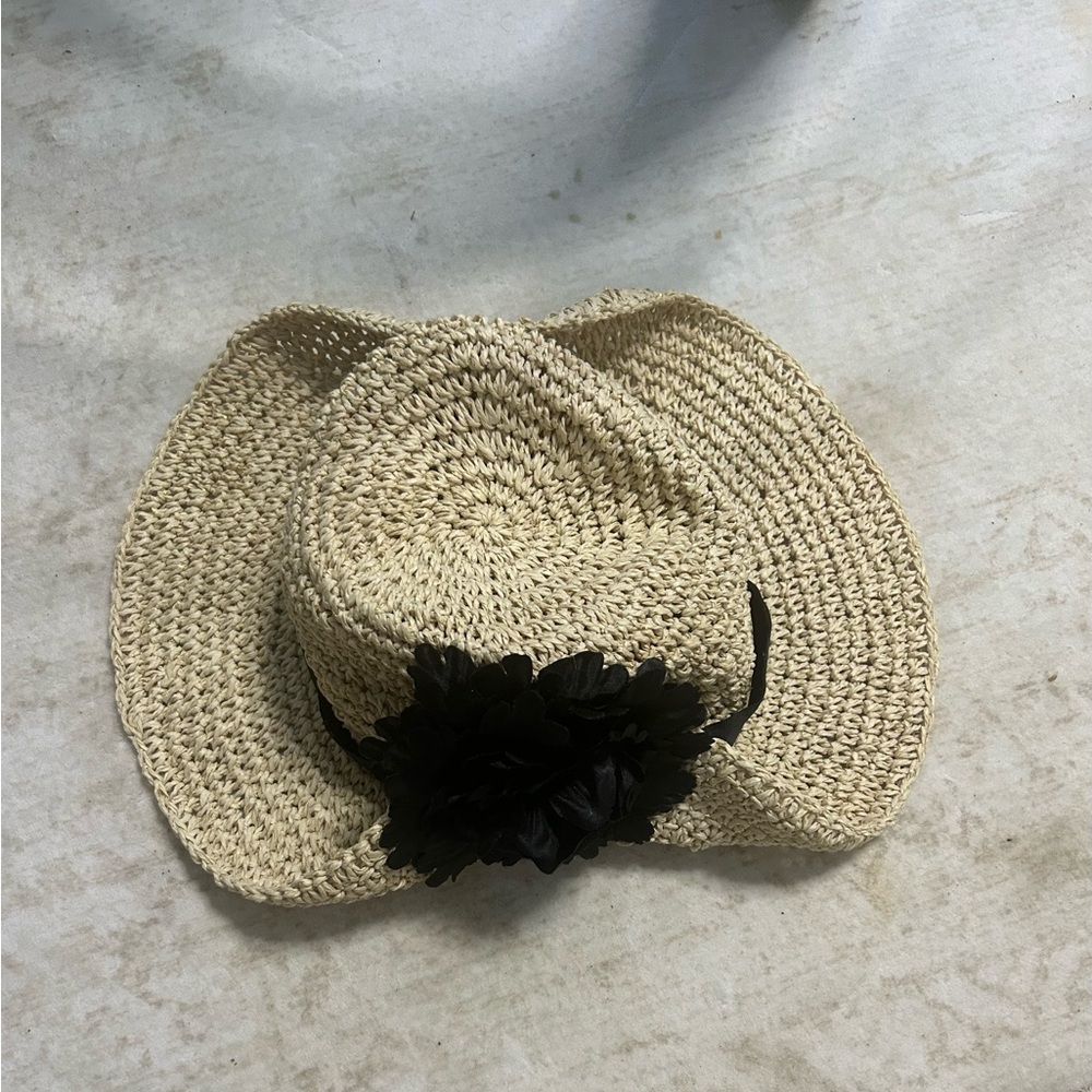 Betsey Johnson Natural Straw Sun Hat with Black Floral Trim